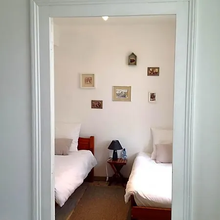 Bed & Breakfast D'hotes L'ostal De Pombonne