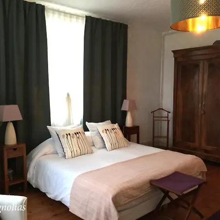D'hotes L'ostal De Pombonne Bed & Breakfast Bergerac