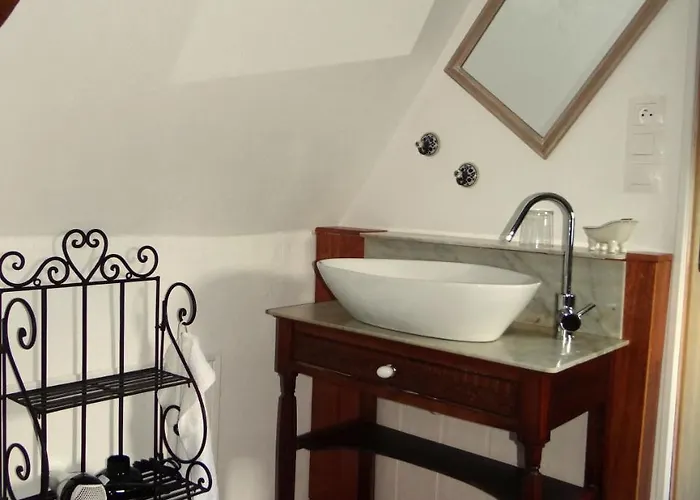 D'hotes L'ostal De Pombonne